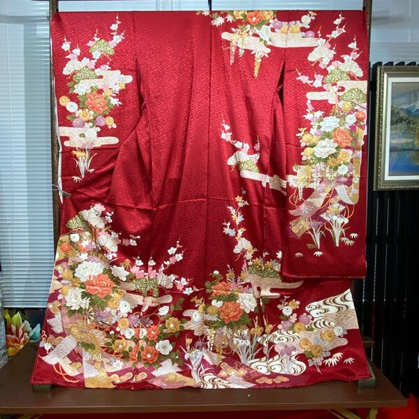 新品 新柄 大特価 仮絵羽 絵羽 未仕立て 刺繍 振袖 リメイク 豪華振袖 正絹