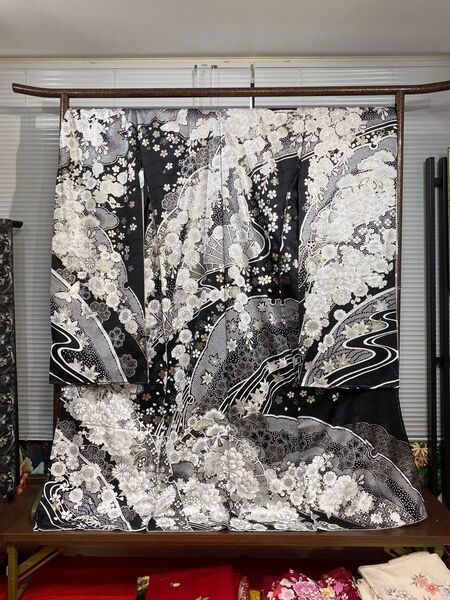 金彩 正絹 豪華振袖 銀彩 仮縫い 仮絵羽 絵羽 未仕立て