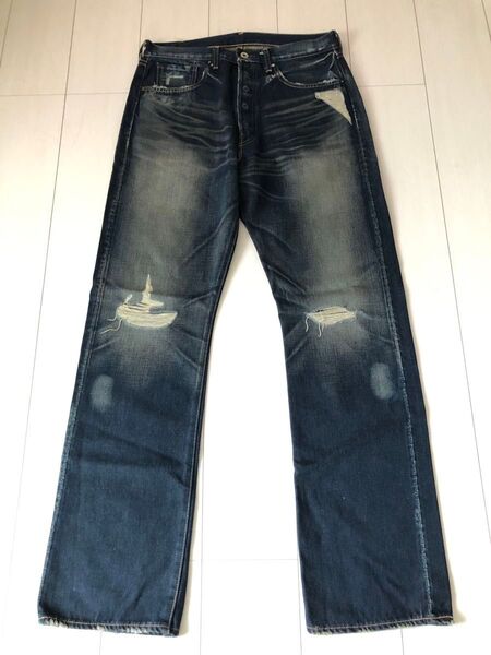 Levi's ダメージジーンズ インディゴブルー デニム
