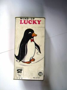 Редкий! Из печати! Сделано в японии! Wind -Up Lucky Yochiyochi Penguin Lucky Penguin 1974 Alps.toy не использовался