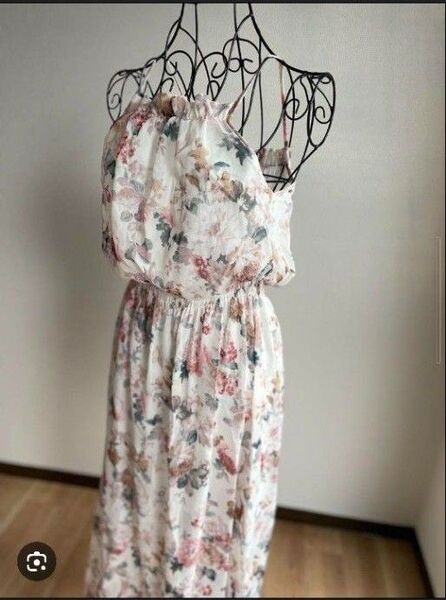 DAY CLOSET キャミフレアワンピース 花柄シフォンワンピース
