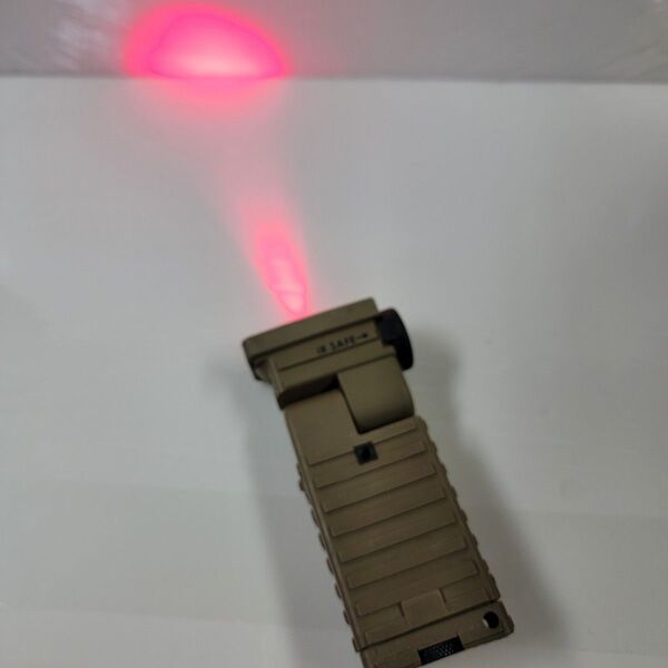 【米軍放出品】新型 LED タクティカルライト SIDE WINEDER サイドワインダー ストリームライトa1