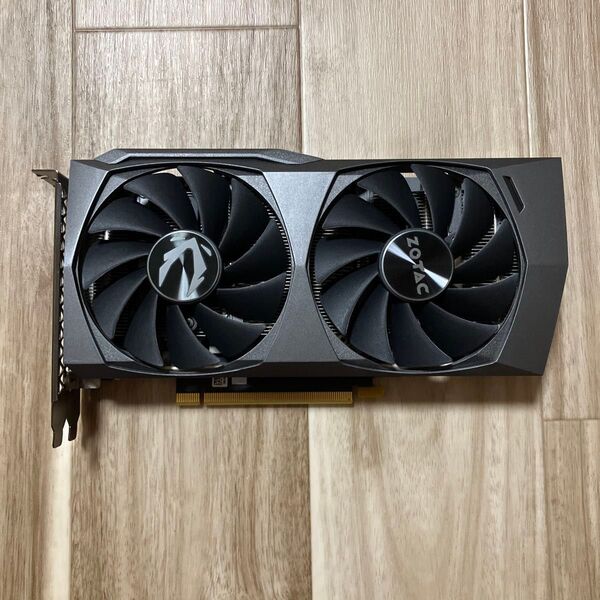 GeForce RTX 3050 8GB グラボ