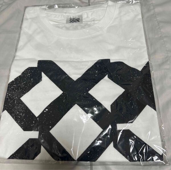 SixTONES Tシャツ ラフスト
