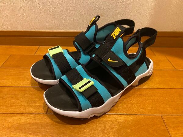 美品 NIKE ナイキ キャニオン スポーツサンダル 28cm ブルー