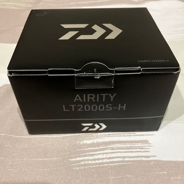 ダイワ 23エアリティ LT2000S-H 新品未使用