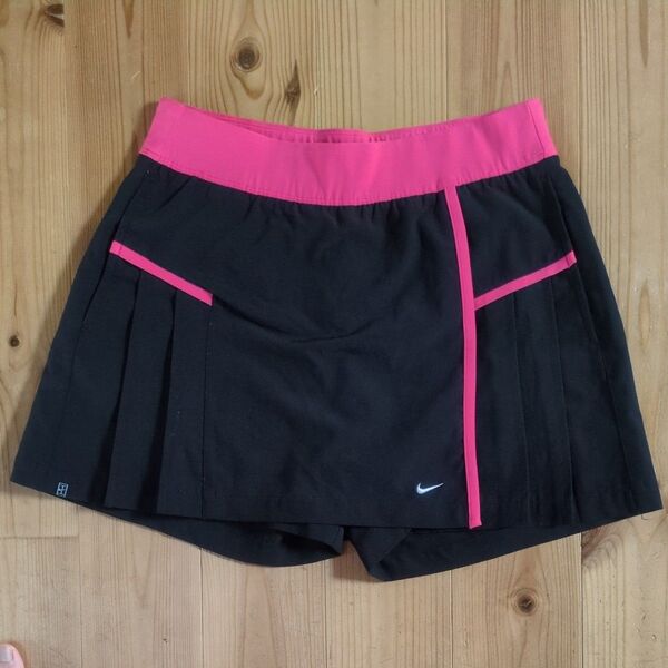 NIKE スコート風ショットパンツ テニスウェア