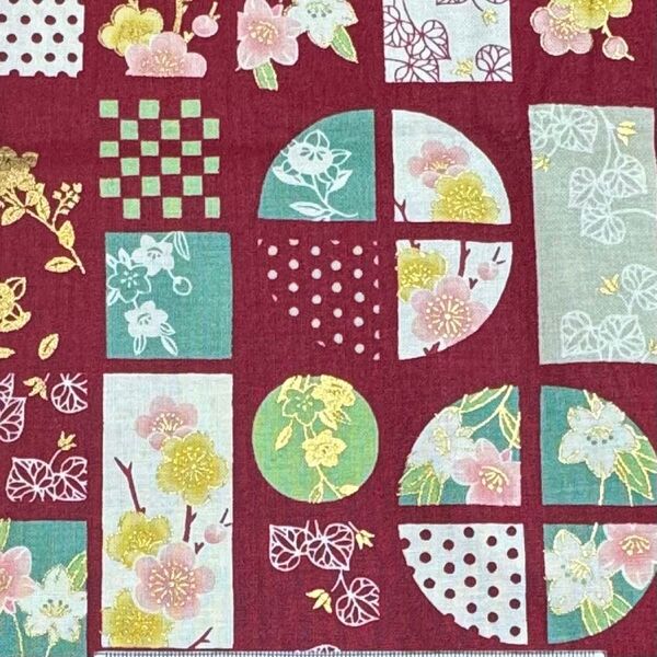 キルトゲイト 桜 梅 金ラメ 和柄 プリント 生地 赤系 1m