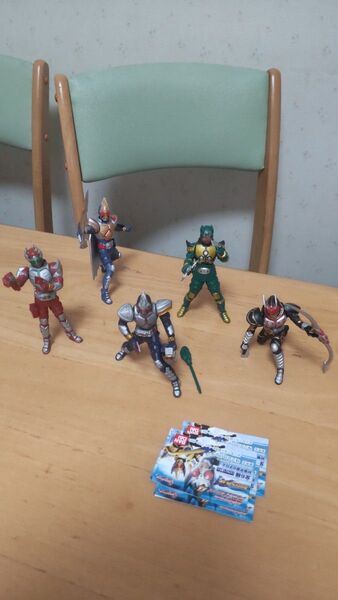 仮面ライダーブレードフィギュアHG5体まとめ売り