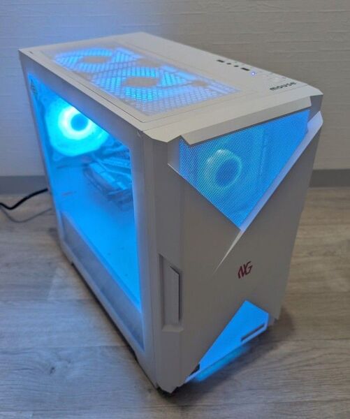 美品 NEXTGEAR ゲーミングPC RTX4060 Ryzen5 4500 1TB/16GB