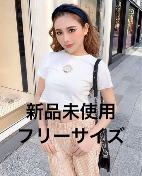 Rady Tシャツ ショート丈