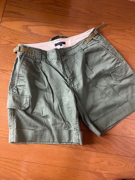 トミーヒルフィガー M ボトムス 短パン レディース ズボン ショートパンツ ショーパン カーキ ポケット付き