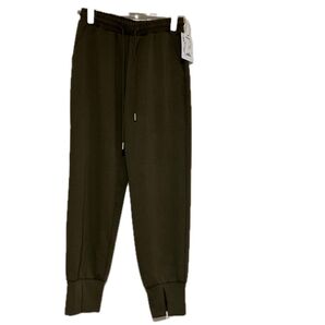 VICKY、新品未使用 カーキ ジョガーパンツ スリット入り