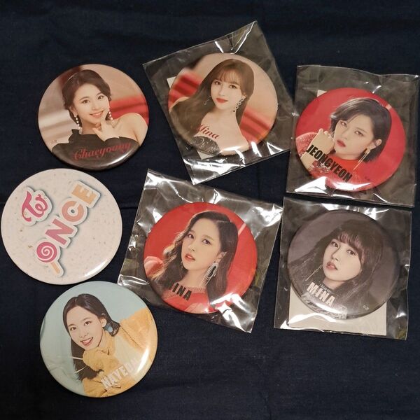 TWICE 缶バッジ 7個セット まとめ売り