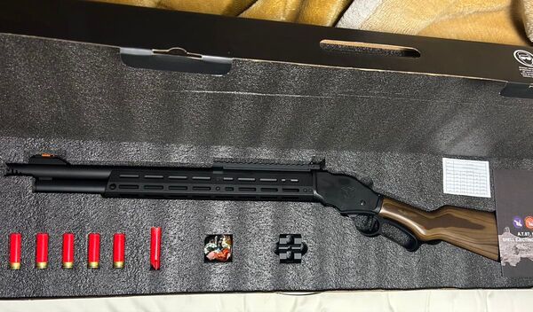 《即決大歓迎》【美品】GE(ゴールデンイーグル) M1887 ガスショットガン (ライブカート・リアルウッド)