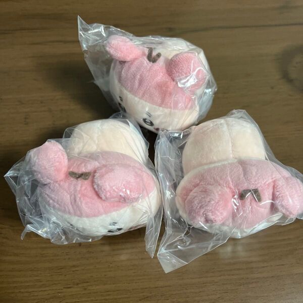 ちいかわ ガチャガチャ 寝そべりぬいぐるみ 古本屋