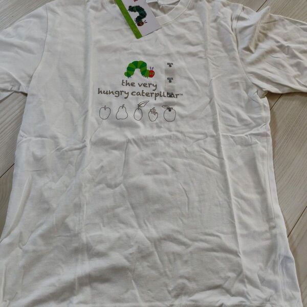 はらぺこあおむし パパママTシャツ②
