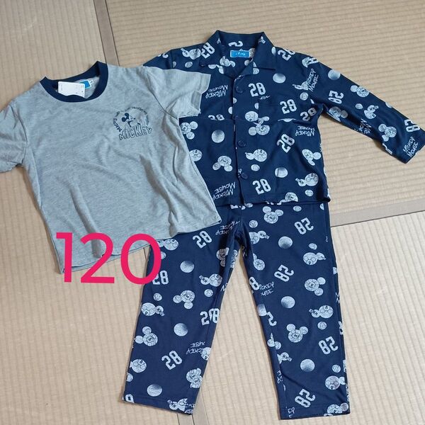 ミッキー 長袖半袖パジャマ 120