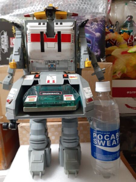 BANDAI 宇宙刑事シャリバン 大型基地 超次元戦闘母艦グランドバース/ミニシャリガータンク付