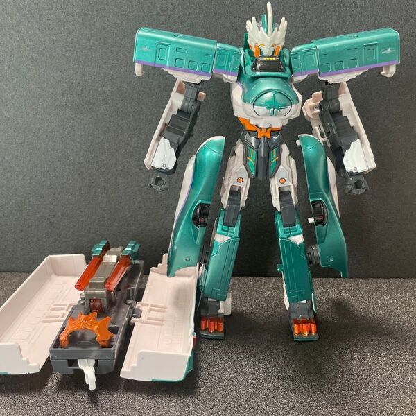 プラレール 新幹線変形ロボ シンカリオン DXS06 シンカリオン H5 はやぶさ