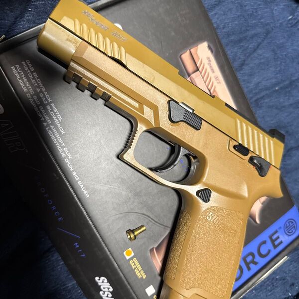最終SALE価格 VFC P320 M17 ガスブローバックガン ガスブロ タンカラー