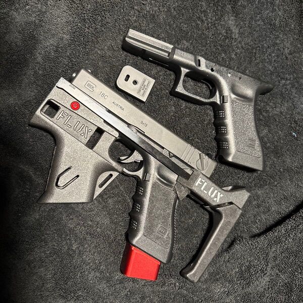 20日までSALE 東京マルイ G18c ガスブローバックガン カービンキット ガスブロ グロック