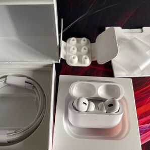 【数回使用のみ!】AirPodsPro2 第2世代 【保証期間内】