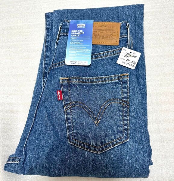 新品未使用 リーバイス Levi's ストレートデニム 品番72693-0200