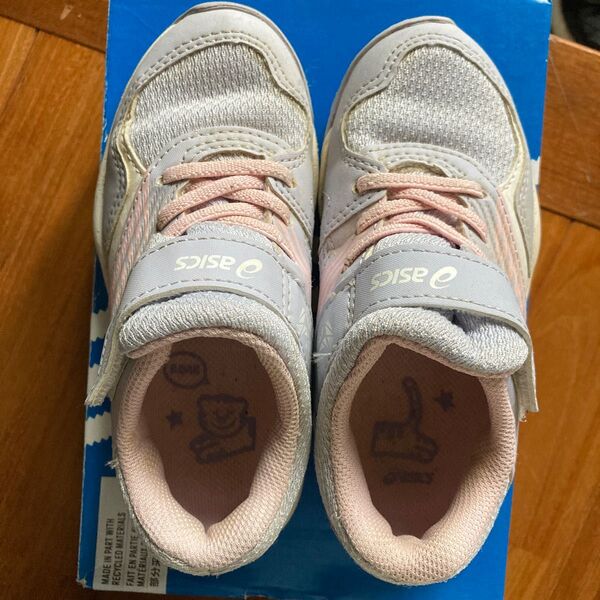 asicsキッズスニーカー
