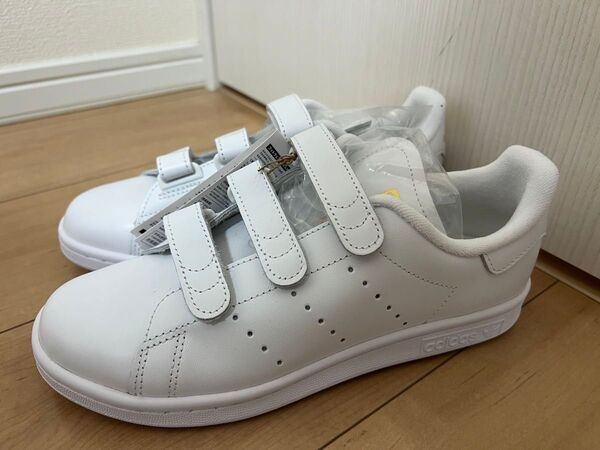 新品 未使用 箱付き スタンスミス 24.5㎝ 24.5 s75188 stansmith アディダス adidas スニーカー