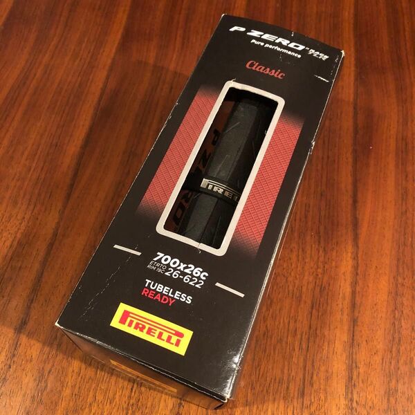 PIRELLI☆彡ピレリ 26C P ZERO RACE TLR 未使用品 チューブレスレディ ロードバイク タイヤ