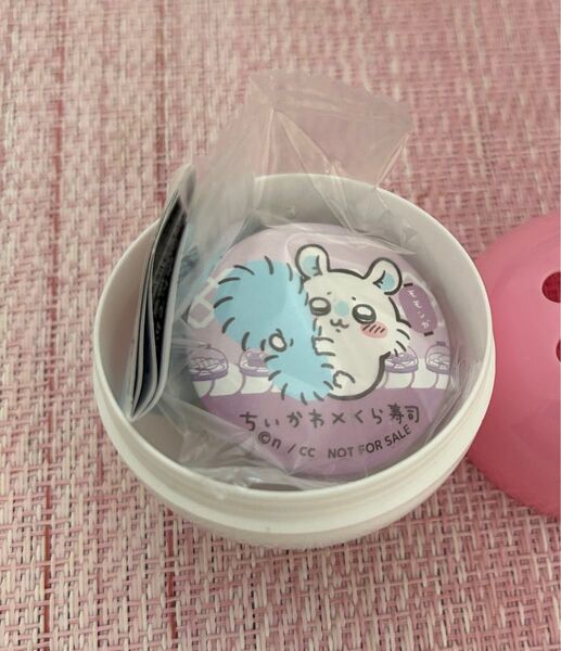くら寿司 ちいかわ 缶バッジ モモンガ