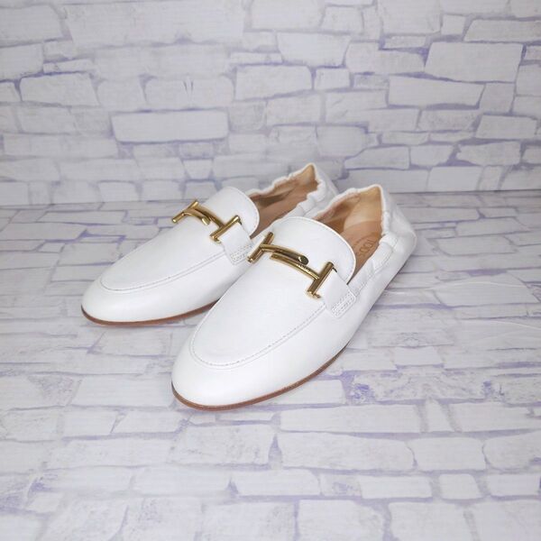 【未使用品級】TOD’S レディース ダブルT ローファー 白 23cm