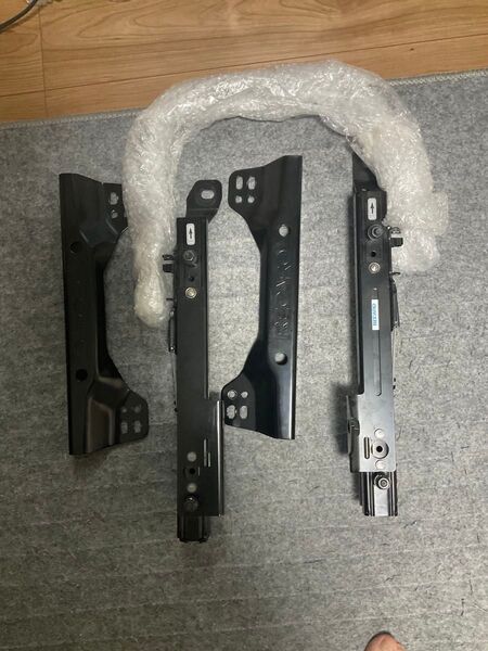 RECARO 純正 ベースフレームとサイドアダプターセット DB 90スープラ/BMW Z4 用 G29 Z4 運転席 右席用