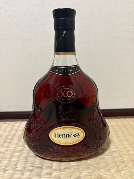 ヘネシー XO Hennessy コニャック 黒キャップ