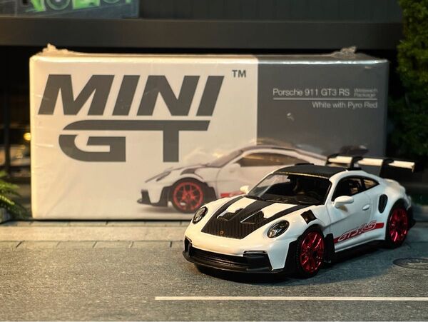 MINI GT 1/64 ポルシェ 911 GT3 ヴァイザッハ 絶版