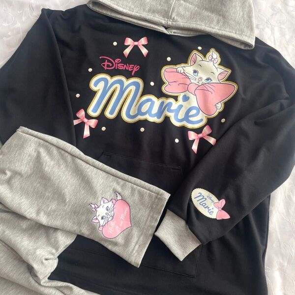 未使用タグ付き Lサイズ ディズニー おしゃれキャット マリーちゃん パジャマ 寝巻き 部屋着 ブラック×グレー ルームウェア