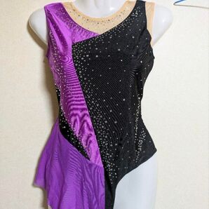 海外製 新体操 競技用 レオタード size146‐152 バトントワリング 試合 競技会 ダンス 発表会 匿名配送 袖なし 紫