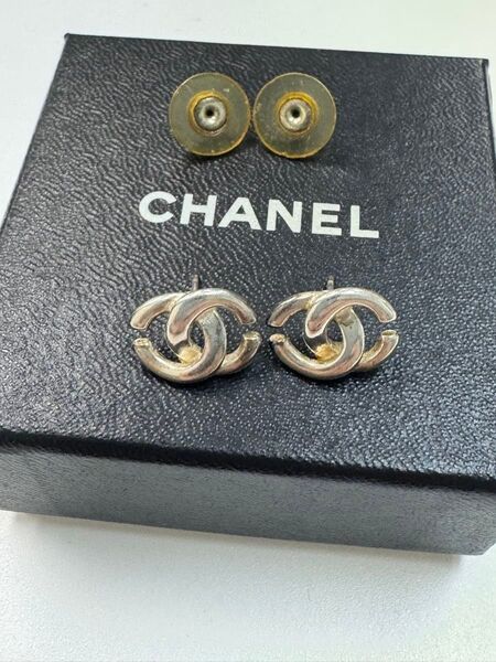 CHANEL ココマーク ピアス シルバー