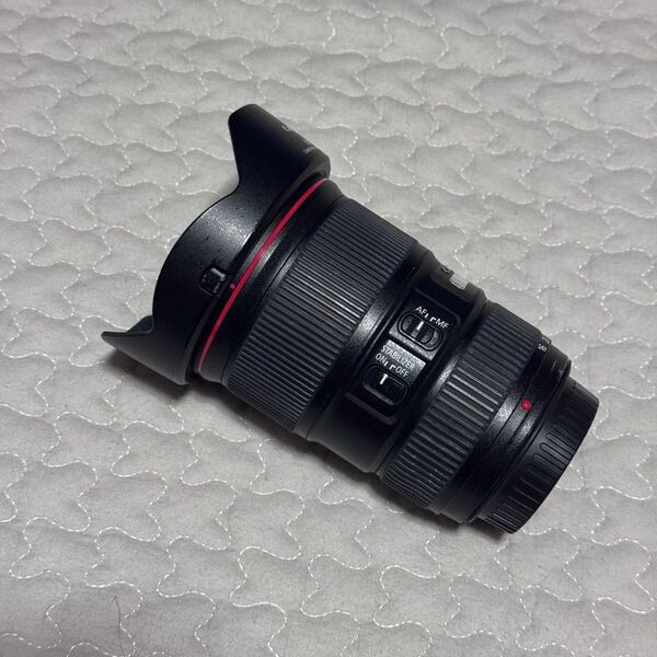 Canon EF16-35mm F4L IS USM レンズ