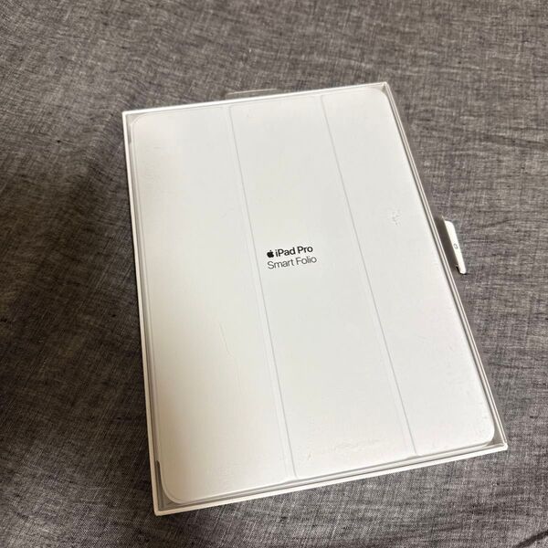 即日発送!最安値!Apple純正11インチ iPad Air / Pro 用 スマートフォリオ ホワイト 開封のみ!