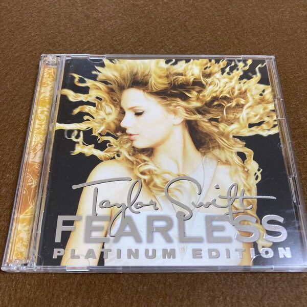 【国内盤帯無しCD+DVD】テイラースウィフト/FEARLESS Platinum Edition