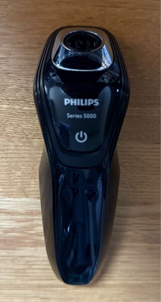 ジャンクPHILIPS Series 5000 シェーバー ブラック
