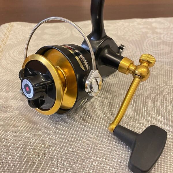 希少オールド ペン スピニングリール PENN 172Z