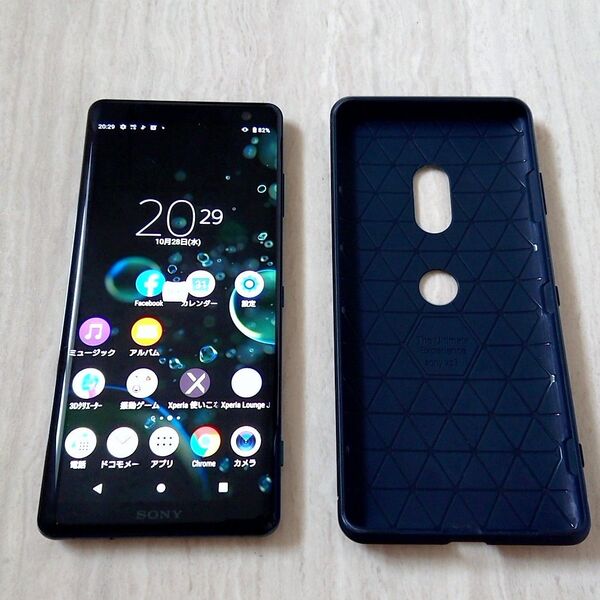 訳あり品 Xperia エクスペリア XZ3 docomo SO-01L Forest Green ケース付き