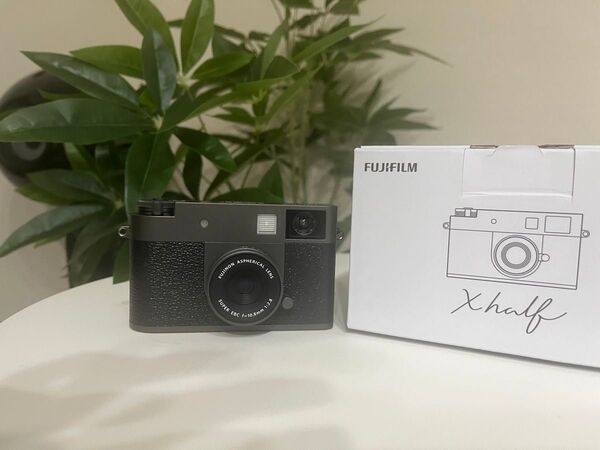 富士フイルム xharf 動作確認済 x harf カメラ 新中古 チャコールシルバー FUJIFILM コンパクトデジタルカメラ