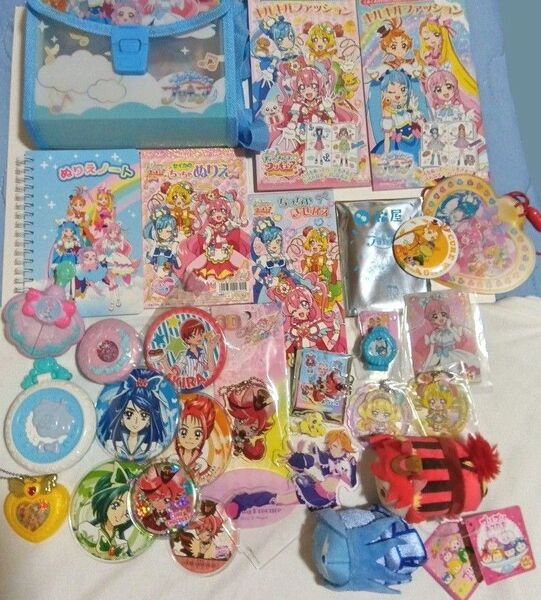 プリキュア 缶バッジ キーホルダー アクスタ ぬり絵 バッグ 玩具 カード アクリルチャーム お手玉 まとめ売り