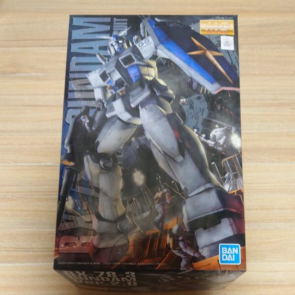 MG 1/100 RX-78-3 G-3ガンダム Ver.2.0 (機動戦士ガンダム) プラモデル バンダイ