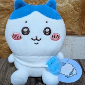 ★タグ付き・未使用★ちいかわ ハチワレお出かけ楽しみ!お座りミニぬいぐるみ