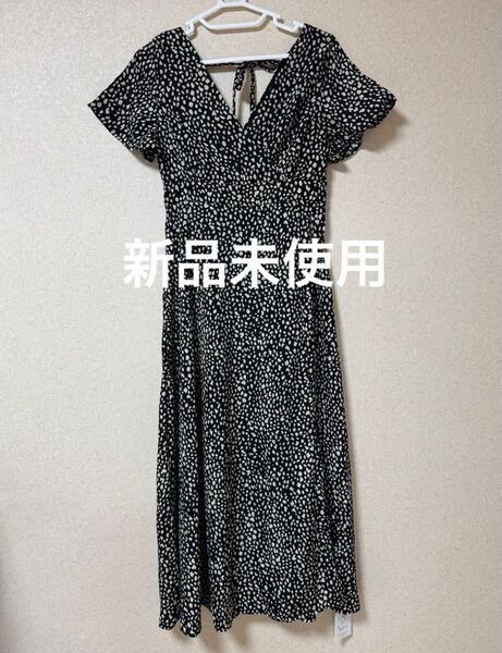 新品未使用 グレイル GRL フレアスリーブダルメシアン柄カシュクールワンピース 半袖 ロング ワンピース